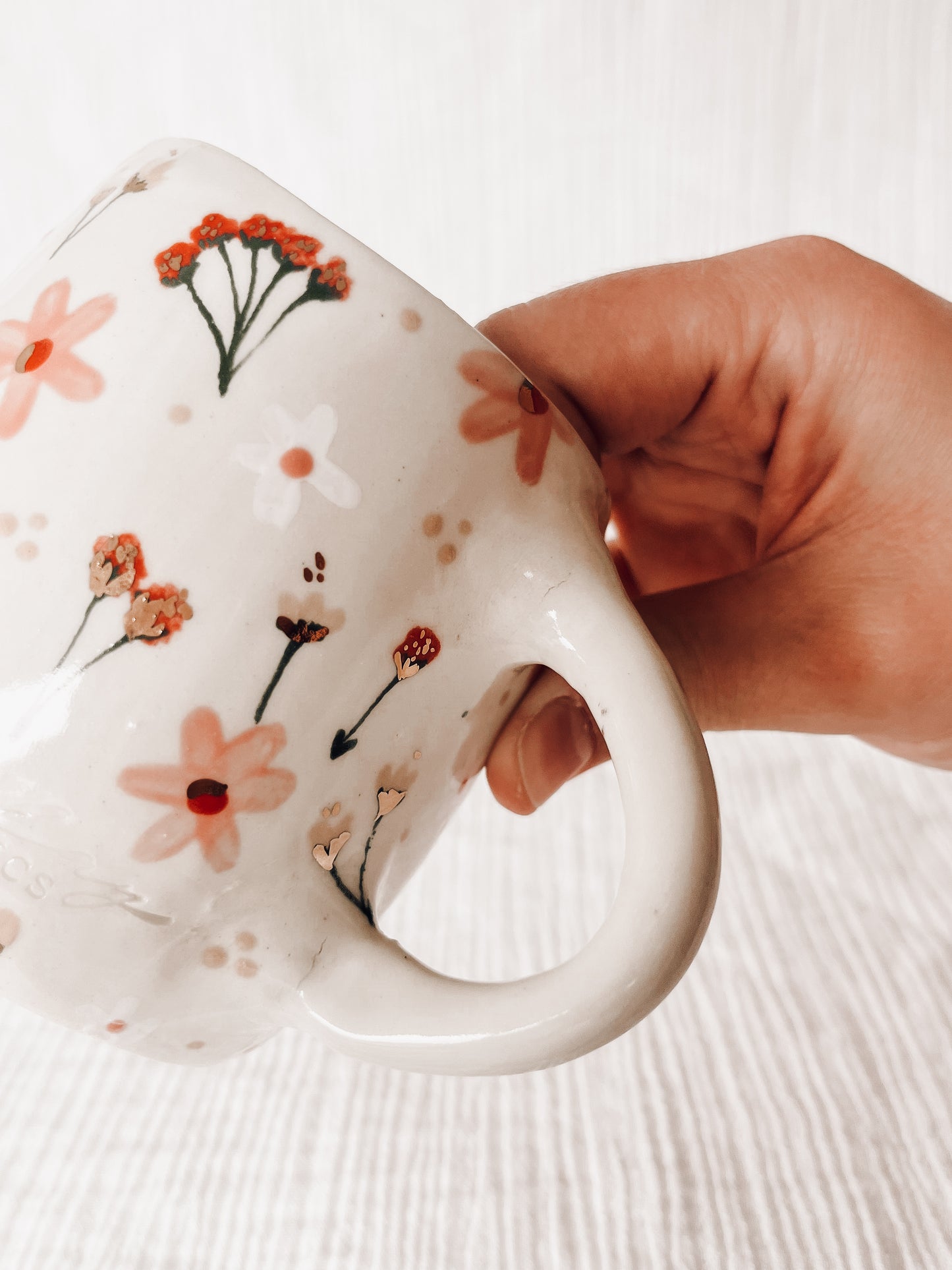 NEW floral hug mug-pink-DEFECT