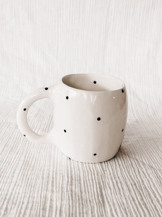 Black polkadot hug mug-defect