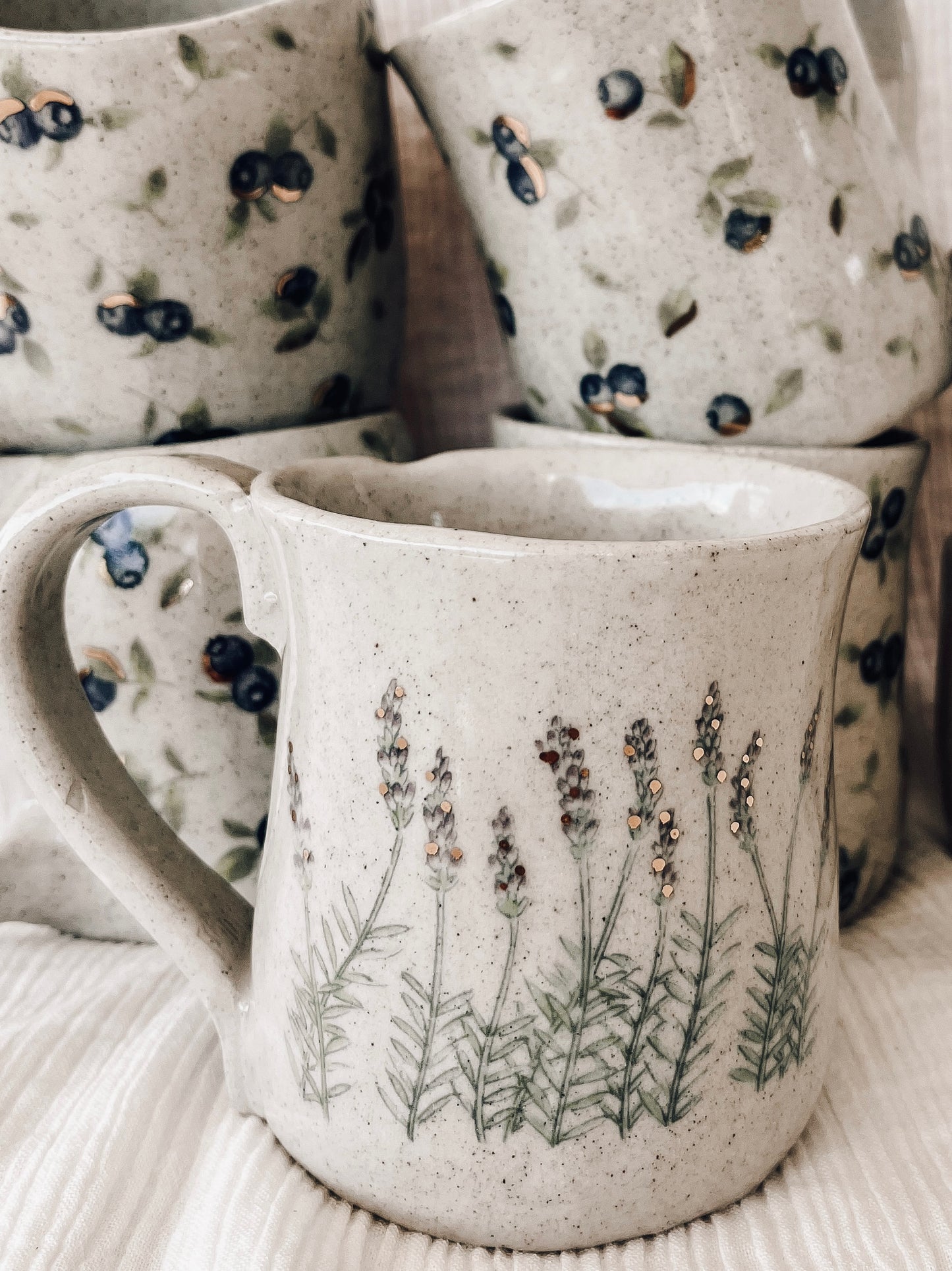 Lavender potbelly mug-WITH GOLD