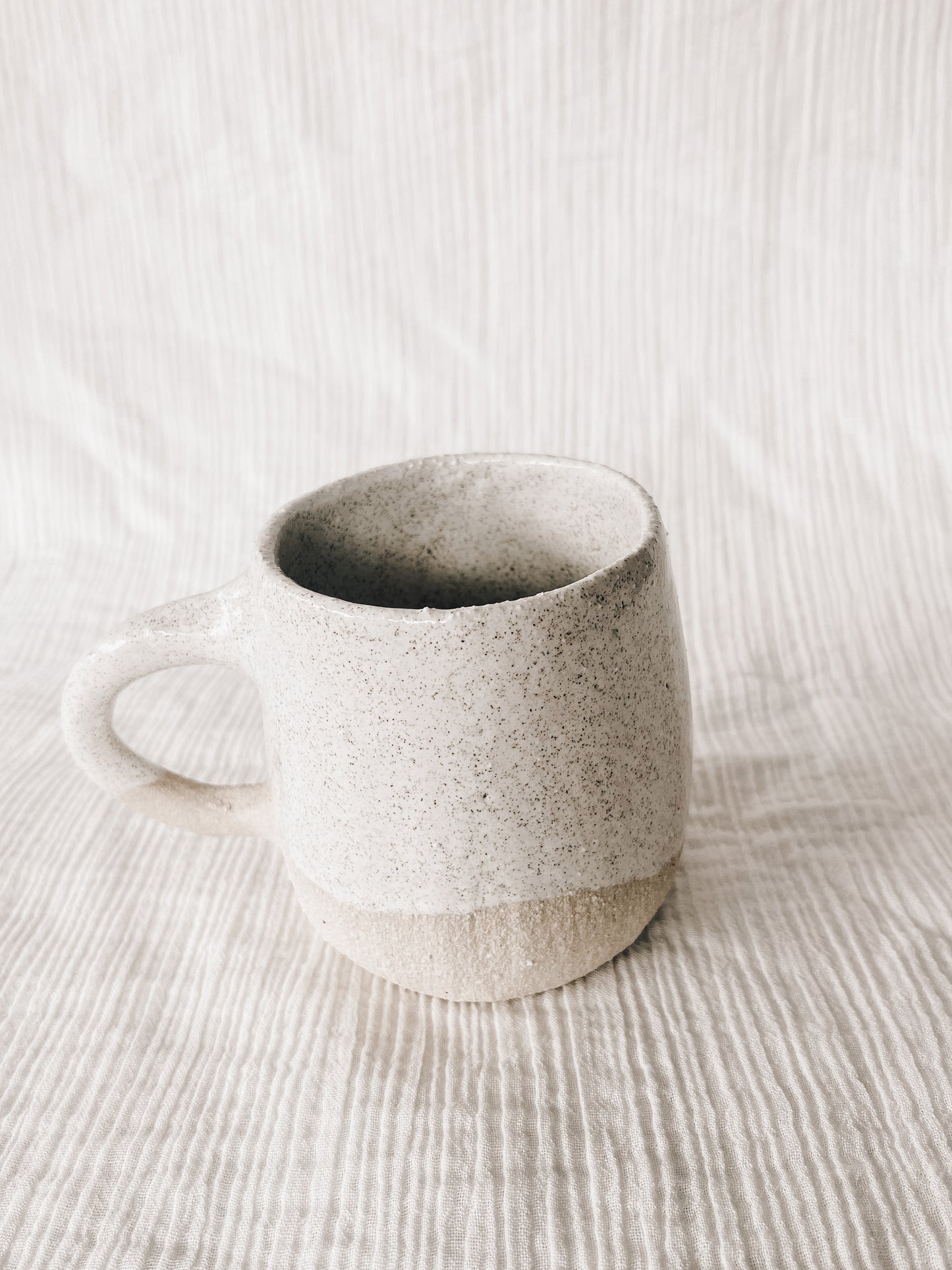 Speckle hug mug-half glazed