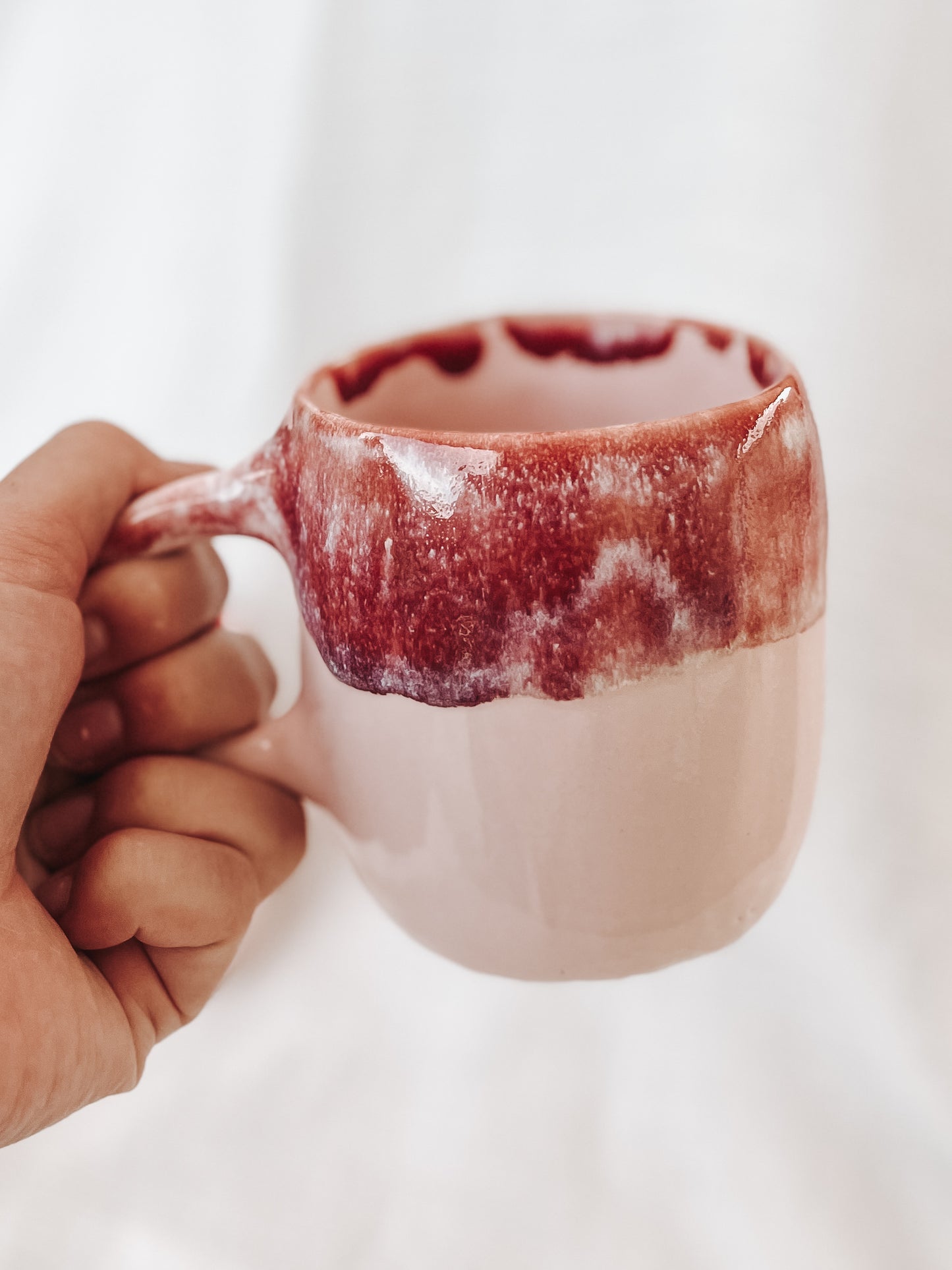 Pink flux drip hug mug